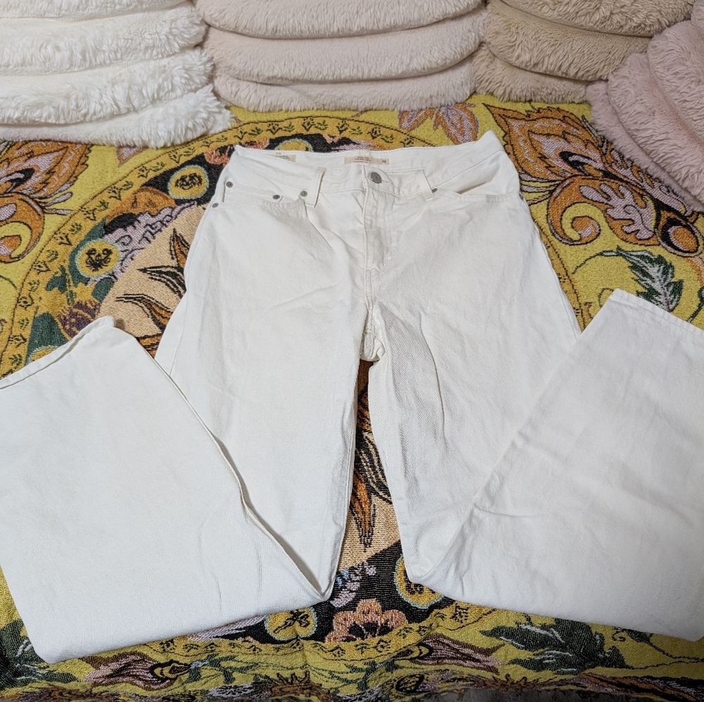 Levis Baggy Dad White Jeans